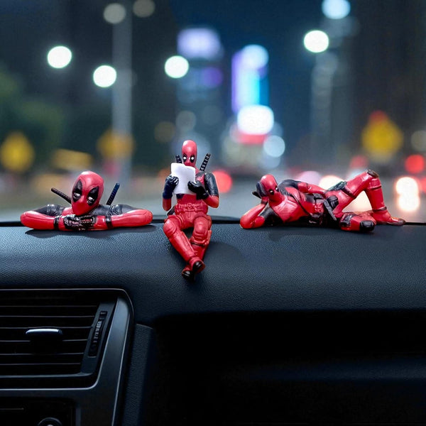 Anime Figurines Desk Decor Fun Deadpool Toy